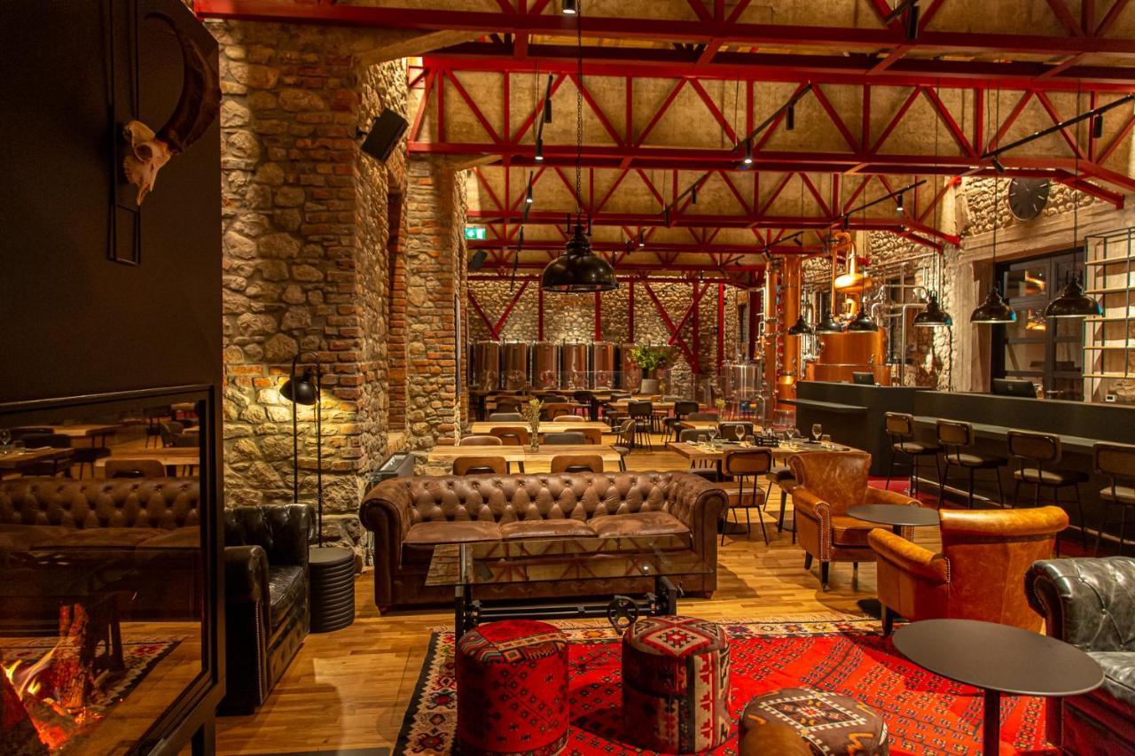 Melesin Distillery Leskovik Екстериор снимка